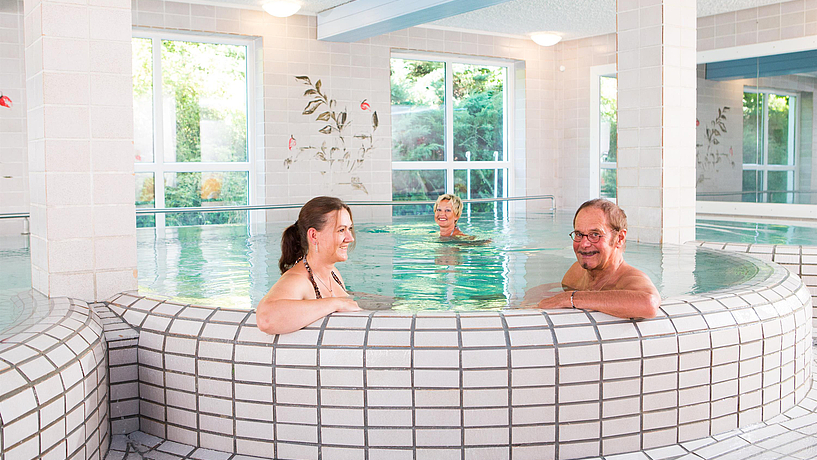 hauseigenes Thermalbad