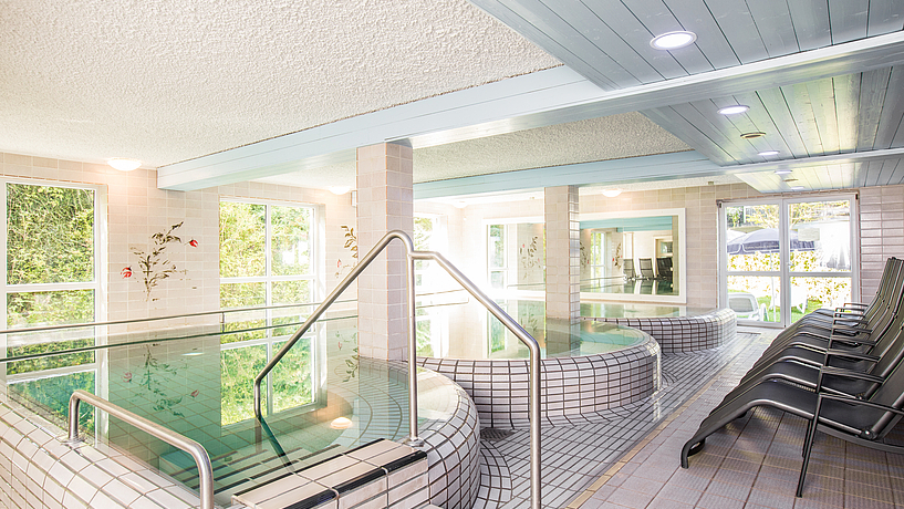 hauseigenes Thermalbad